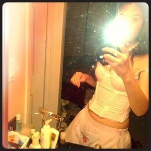 Seven til Midnight Sexy nurse outfit